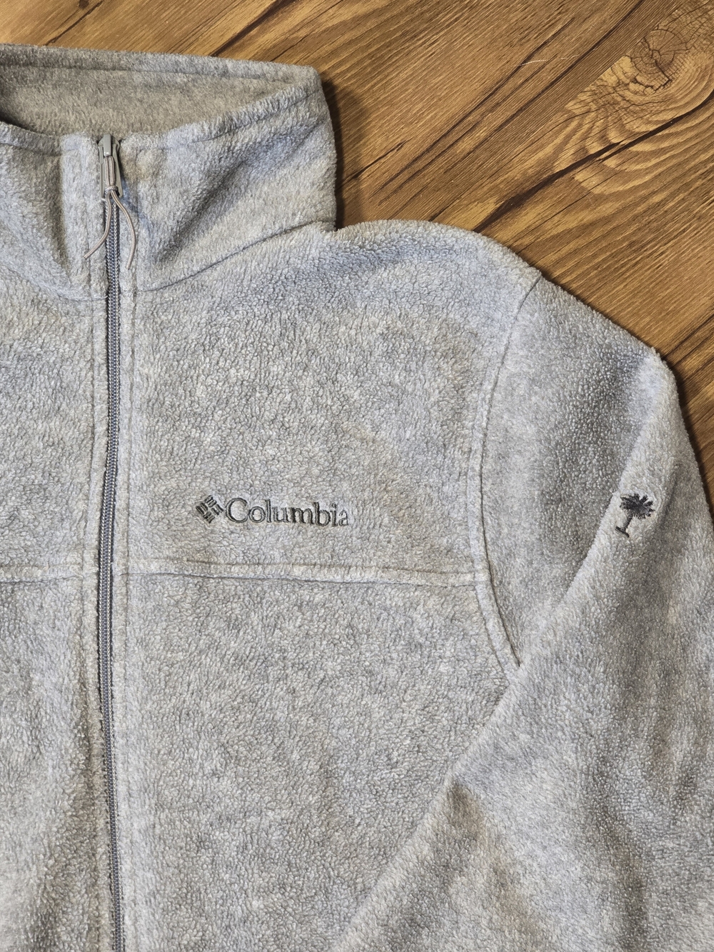 Columbia Men's Light Gray Full-Zip Fleece Jacket Size Small Perfect For Fall